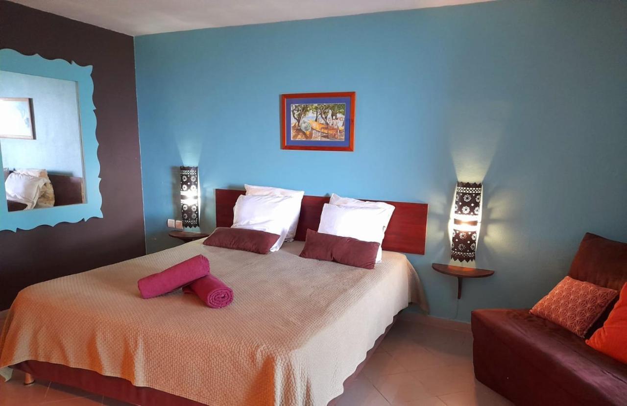 Ilet Bleu Studio Cosy Rdc Vue Mer Et Jardin - Acces Direct Plage Le Gosier  Exteriör bild
