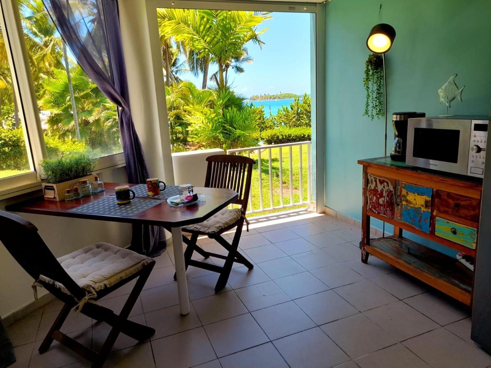 Ilet Bleu Studio Cosy Rdc Vue Mer Et Jardin - Acces Direct Plage Le Gosier  Exteriör bild